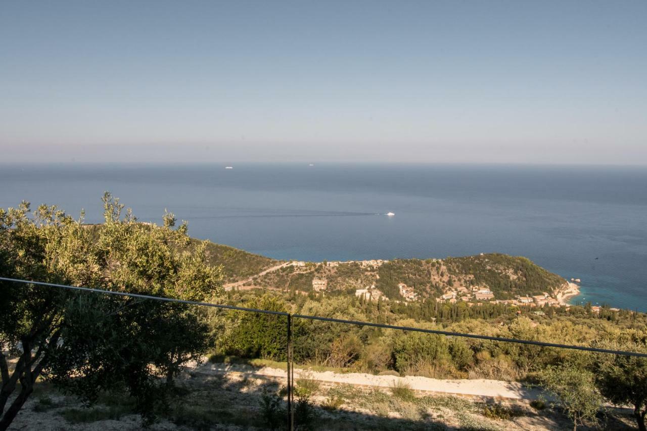 Kampaki Stone Villa Áyios Nikítas